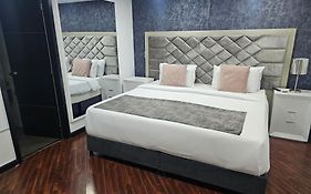 Aw Hotel Quality Comfort Embajada - Corferias